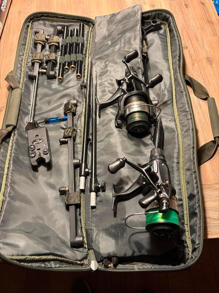 Karpervis set: Visstoel, Molens, Beetmelders, Rod Pod, Watersport en Boten, Hengelsport | Karpervissen, Gebruikt, Complete set