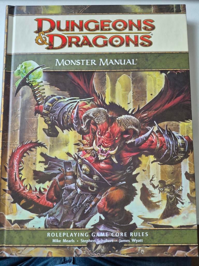 D&D 4e Monster Manual - Uitstekende Staat, Vijf spelers of meer, Ophalen of Verzenden, Zo goed als nieuw, Wizards of the Coast
