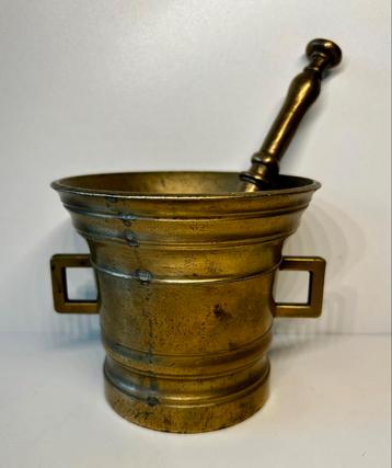 Antieke Vijzel met Stamper - Brons/Koper beschikbaar voor biedingen