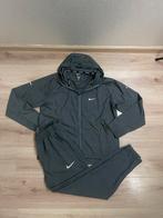 Nike miller grijs maat M, Kleding | Heren, Sportkleding, Maat 48/50 (M), Nieuw, Ophalen of Verzenden, Grijs