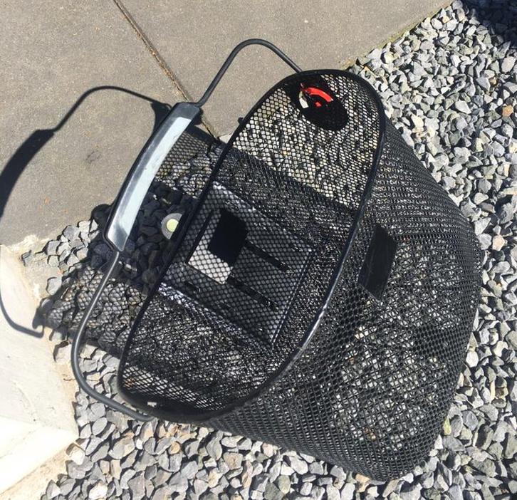 Fietsmandje metaal/bevestiging gratis bij aankoop van fiets, Fietsen en Brommers, Fietsen | Dames | Omafietsen, Gebruikt, Minder dan 47 cm