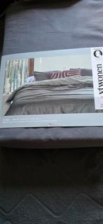 Vtwonen Duo Grey Dekbedovertrek 240x220, Dekbedovertrek, Ophalen of Verzenden, Grijs, Nieuw