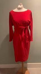 LaDress Carla XL zgan jurk tango rood travelstof met sash, Kleding | Dames, Jurken, LaDress, Knielengte, Ophalen of Verzenden