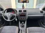 Volkswagen Jetta 1.6 Comfortline Airco | Clima | Cruise, Auto's, Voorwielaandrijving, Stof, Gebruikt, Zwart