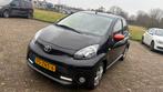 Aygo ORANGE Dynamic 1.0 12V Vvt-i 5DRS 2013 Zwart, Bedrijf, Aygo, 998 cc, 805 kg