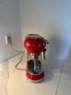 Smeg Koffiemachine - Rood, Witgoed en Apparatuur, Koffiezetapparaten, Ophalen, Afneembaar waterreservoir, Espresso apparaat, Gemalen koffie