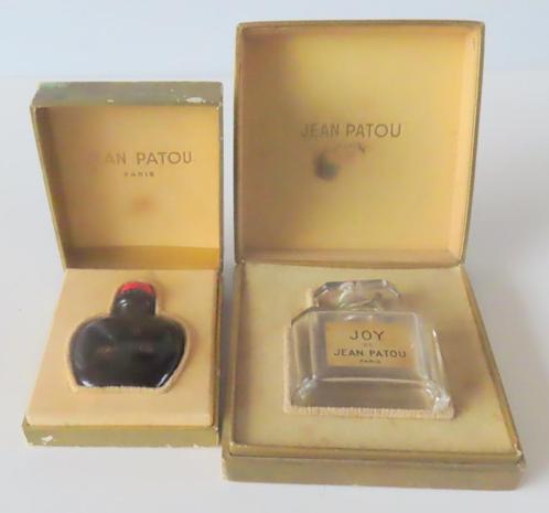 Uit inboedel: uit 1930 en 1976 Jean Patou JOY parfum verpakk, Verzamelen, Parfumverzamelingen, Gebruikt, Parfumfles, Verzenden