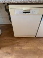 Vaatwasser miele werkt prima  zsm weg, Witgoed en Apparatuur, Vaatwasmachines, Ophalen, Gebruikt, 85 tot 90 cm