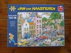 Vrijdag de 13e 1000 st. - Jan van Haasteren puzzel, Hobby en Vrije tijd, Denksport en Puzzels, Ophalen of Verzenden, 500 t/m 1500 stukjes