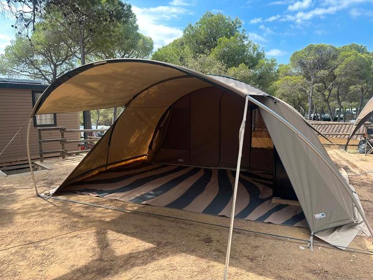 Falco Steenarend 500 met zonneluifel en voorscherm, Caravans en Kamperen, Tenten, tot en met 4, Gebruikt, Ophalen