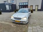 Mercedes-Benz C-Klasse Combi 180 K. bj 2006 Navi Nw APK, Auto's, Gebruikt, Zwart, 1435 kg, 1796 cc