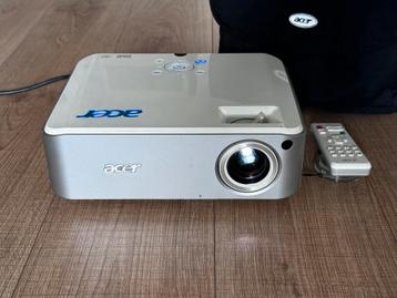 Native FullHD Beamer | Acer H7531D | 2xHDMI | Compleet beschikbaar voor biedingen