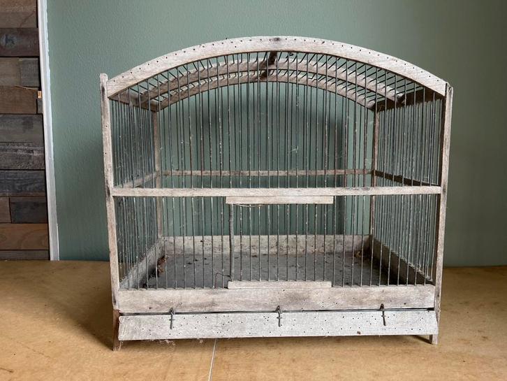 BROCANTE OUDE HOUTEN VOGELKOOI, Antiek en Kunst, Curiosa en Brocante, Ophalen