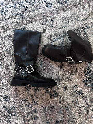 Bikerboots imitatieleer zara maat 40 beschikbaar voor biedingen