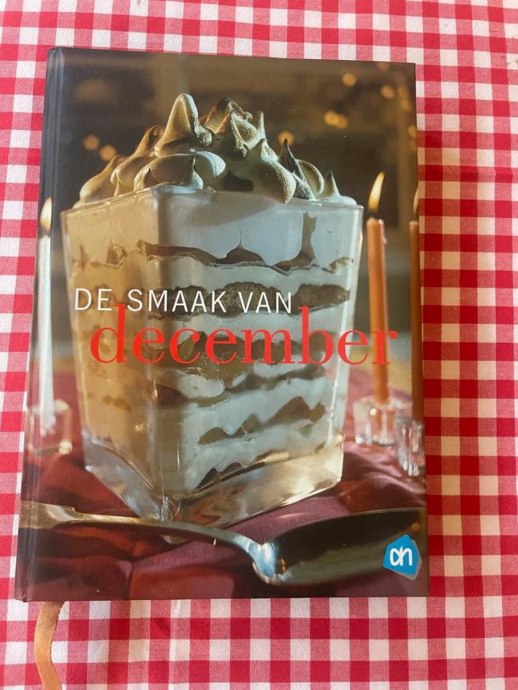 AH December Ideetjes & Recepten - Nostalgisch Kookboek, Boeken, Kookboeken, Zo goed als nieuw, Voorgerechten en Soepen, Nederland en België