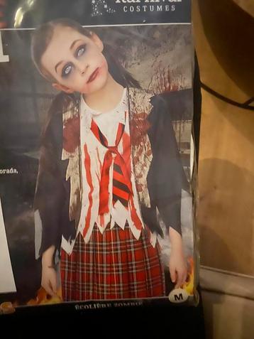 Zombie school girl Halloween kostuum meisje beschikbaar voor biedingen
