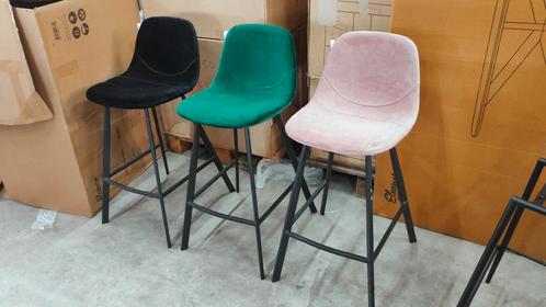 ⚠️LET OP⚠️ Industriële barkrukken Leo in 3 kleuren 25,-€, Huis en Inrichting, Barkrukken, Nieuw, 60 tot 90 cm, Hout, Kunststof