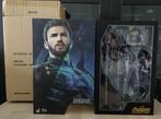 Hot Toys Marvel - Captain America en Vision, Ophalen of Verzenden, Nieuw, Film, Actiefiguur of Pop