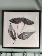 Wit canvas schilderij van een plant in het zwart, Minder dan 50 cm, Minder dan 50 cm, Schilderij, Ophalen of Verzenden