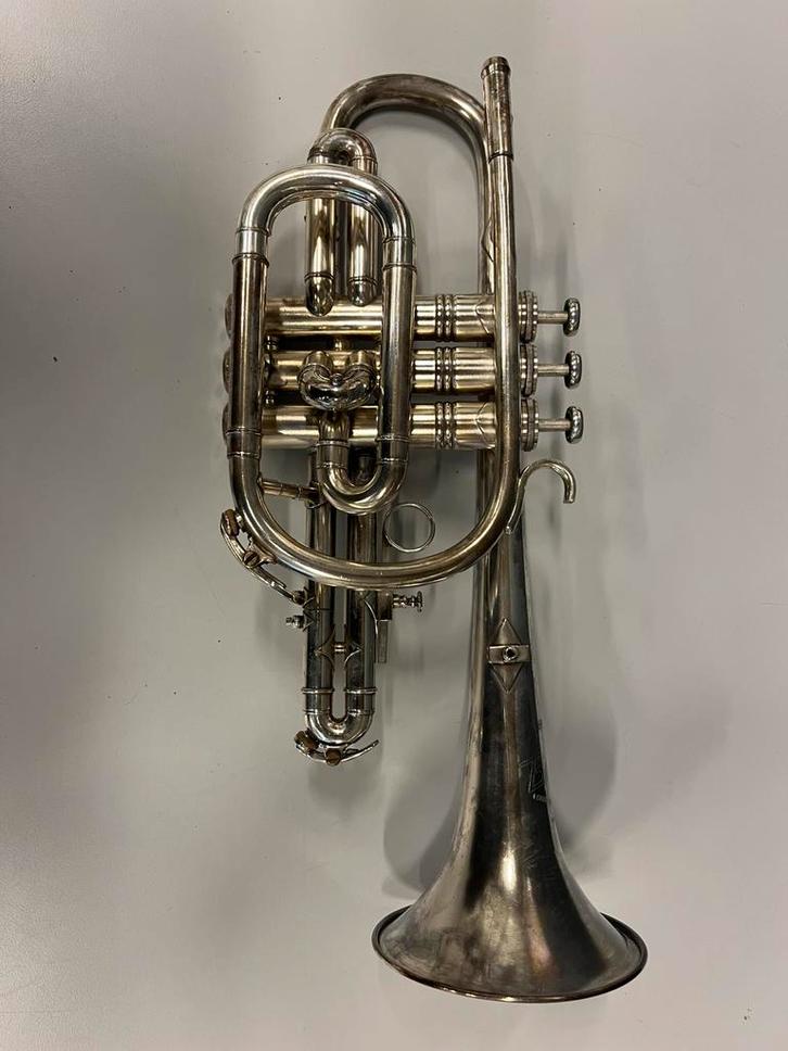 Cornet Besson occasion, Muziek en Instrumenten, Blaasinstrumenten | Overige, Gebruikt, Koperblazer, Met koffer of draagtas, Ophalen