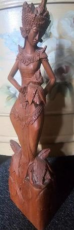 Oosters hardhouten beeld Balinese godin, Antiek en Kunst, Kunst | Beelden en Houtsnijwerken, Ophalen of Verzenden