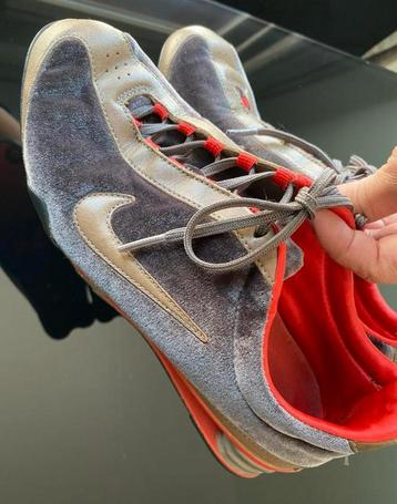 Nike damesschoenen maat 36. In zeer goed staat. beschikbaar voor biedingen