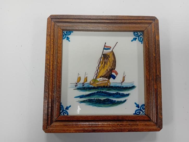 Tegeltje 16 x 16 cm, Antiek en Kunst, Antiek | Wandborden en Tegels, Ophalen