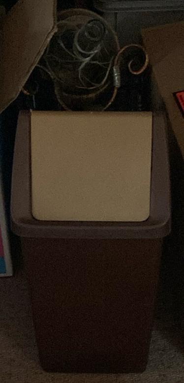 Vintage curver oude Bruin beige tuimel prullenbak, Huis en Inrichting, Keuken | Keukenbenodigdheden, Gebruikt, Ophalen of Verzenden