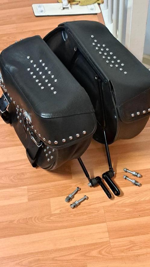 zgan. tassenset Harley softail., Motoren, Accessoires | Koffers en Tassen, Zo goed als nieuw, Ophalen of Verzenden