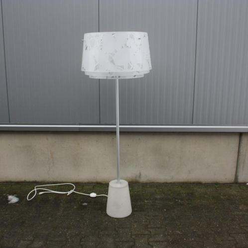 Collage Vloerlamp Louis Poulsen | 2 exemplaren | 60 cm, Huis en Inrichting, Lampen | Vloerlampen, Gebruikt, 150 tot 200 cm, Kunststof