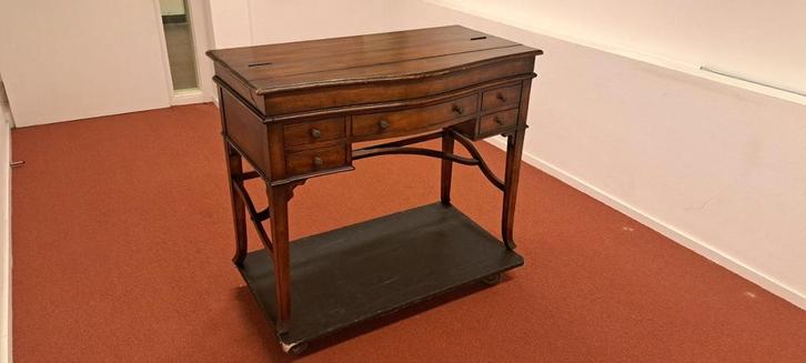 Theodore Alexander Campaign Writing Desk – elegant mahonie,, Huis en Inrichting, Tafels | Sidetables, Zo goed als nieuw, Rechthoekig