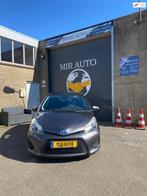 Toyota Yaris 1.5 Full Hybrid Dynamic, 1497 cc, Gebruikt, 4 cilinders, Bruin