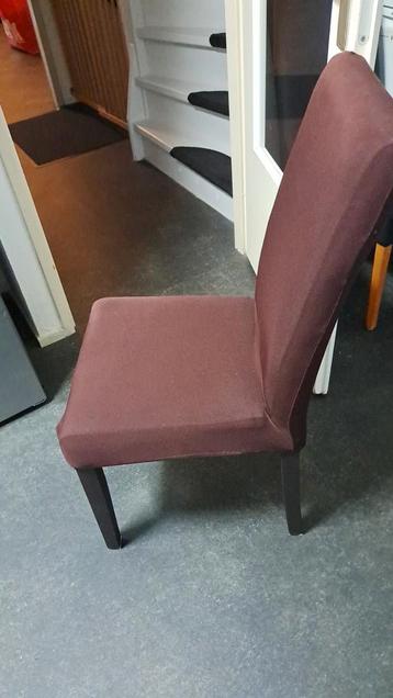 Stoelen  beschikbaar voor biedingen