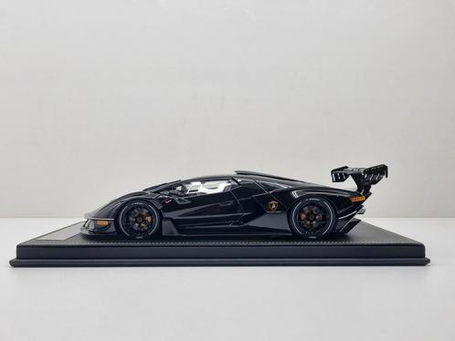 CE Model
Lamborghini Essenza SC V12
1/10 1:18 Nieuw, Hobby en Vrije tijd, Modelauto's | 1:18, Nieuw, Auto, Ophalen of Verzenden
