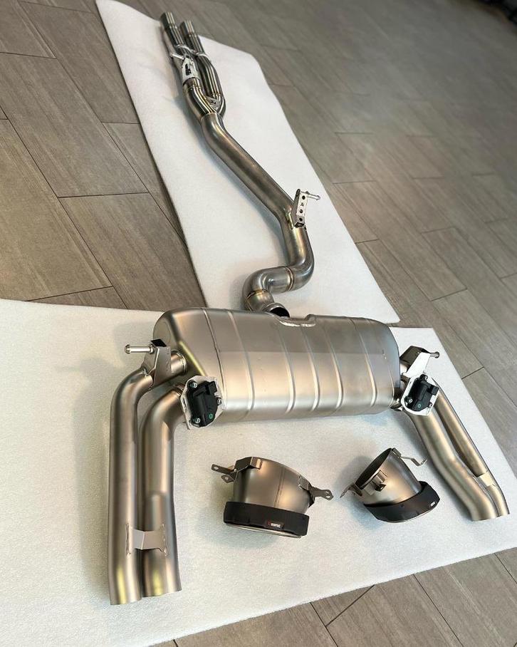 Akrapovic Titanium Evolution uitlaatsysteem Audi RS3 8Y 22+, Auto diversen, Tuning en Styling, Ophalen of Verzenden