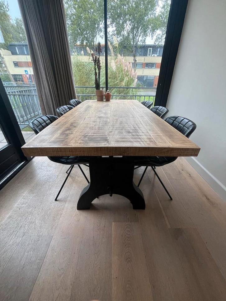 Eettafel set van Loods5 met stoelen van merk ZUIVER, Huis en Inrichting, Tafels | Eettafels, Gebruikt, 100 tot 150 cm, 150 tot 200 cm