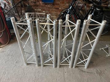 4x truss 1m beschikbaar voor biedingen