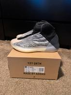 Yeezy QNTM maat 42, Ophalen of Verzenden, Zo goed als nieuw