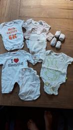 Romperpakket en pyjama 50-56, Nacht- of Onderkleding, Jongetje of Meisje, Ophalen of Verzenden, Zo goed als nieuw