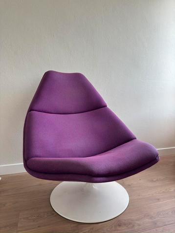 Artifort fauteuil F510 design stoel paars beschikbaar voor biedingen