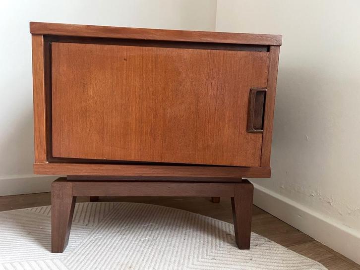 Vintage nachtkastjes, Huis en Inrichting, Kasten | Overige, Gebruikt, Ophalen