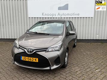 Toyota Yaris 1.0 VVT-i Aspiration 5drs, Navigatie,Airco beschikbaar voor biedingen