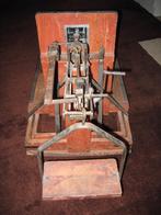 Bascule, + / - 90 jaar oud., Verzenden
