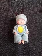 Schattige Baby Poppetjes, Ophalen of Verzenden, Zo goed als nieuw, Babypop