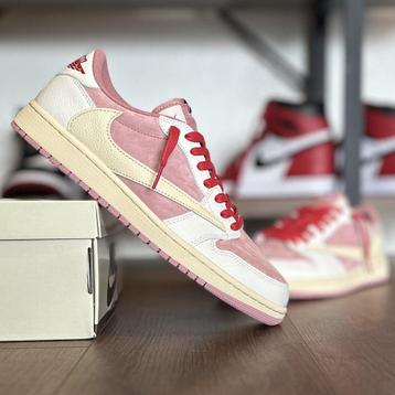 Nike Air Jordan 1 Low Travis Scott “Shy Pink” (36 t/m 42) beschikbaar voor biedingen