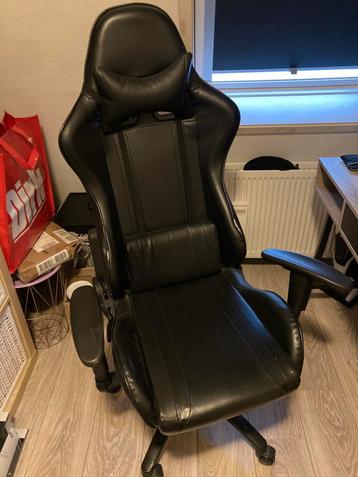 Game / bureau stoel beschikbaar voor biedingen