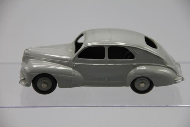 Dinky Toys Peugeot 203 # 24R, Hobby en Vrije tijd, Modelauto's | 1:43, Zo goed als nieuw, Auto, Dinky Toys, Ophalen of Verzenden