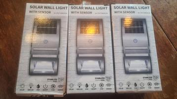 3x Solar Wandlamp met Sensor - Nieuw in doos! beschikbaar voor biedingen