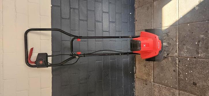 TE HUUR !  grondfrees tuinfrees einhell TE HUUR!, Tuin en Terras, Overige Tuin en Terras, Zo goed als nieuw, Ophalen of Verzenden