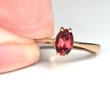 Gouden vintage ring granaat maat 17 3/4 beschikbaar voor biedingen